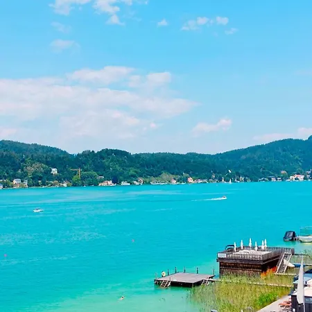 Hermitage Woerthersee Penthouse Apartment *