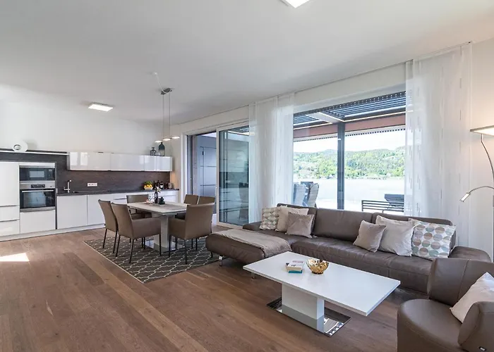 Hermitage Woerthersee Penthouse דירה *
